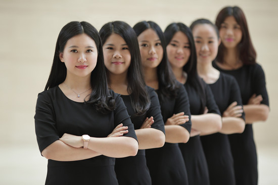 港豐集團賬務(wù)事業(yè)部精英 港豐集團賬務(wù)事業(yè)部精英